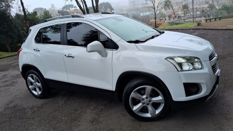 TRACKER 1.8 MPFI LTZ 4X2 16V FLEX 4P AUTOMÁTICO - 2015 - CAXIAS DO SUL