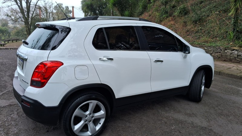 TRACKER 1.8 MPFI LTZ 4X2 16V FLEX 4P AUTOMÁTICO - 2015 - CAXIAS DO SUL
