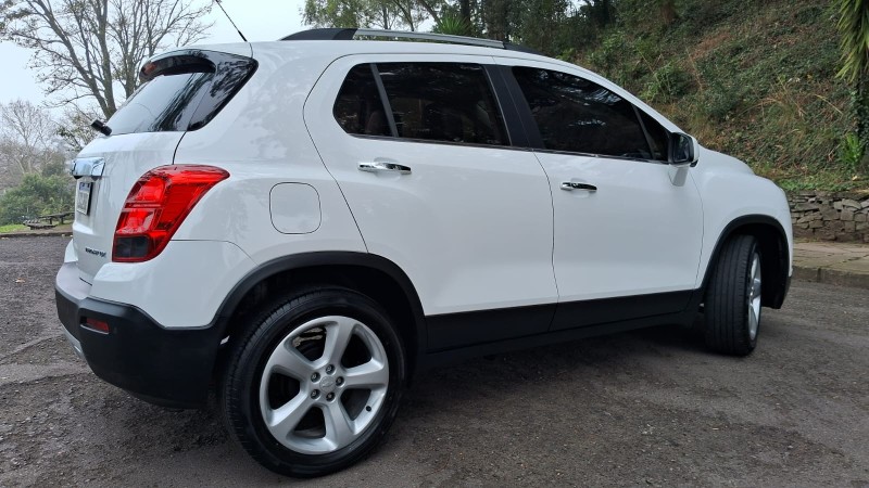 TRACKER 1.8 MPFI LTZ 4X2 16V FLEX 4P AUTOMÁTICO - 2015 - CAXIAS DO SUL