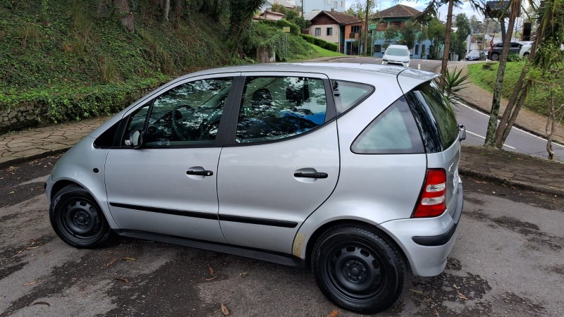 A 160 1.6 GASOLINA CLASSIC MANUAL 4P - 2005 - CAXIAS DO SUL