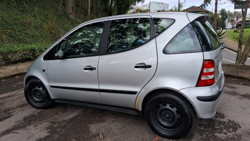 A 160 1.6 GASOLINA CLASSIC MANUAL 4P - 2005 - CAXIAS DO SUL