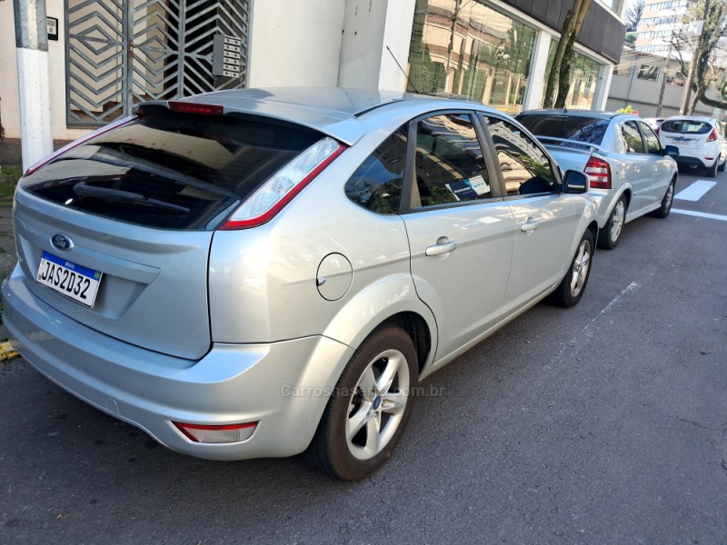 FOCUS 1.6 GLX 8V FLEX 4P MANUAL - 2012 - BENTO GONçALVES