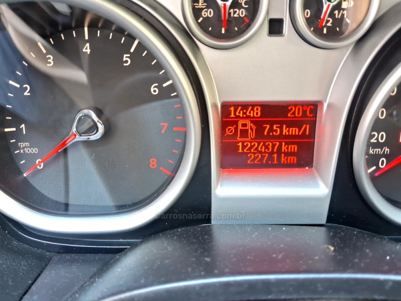 FOCUS 1.6 GLX 8V FLEX 4P MANUAL - 2012 - BENTO GONçALVES