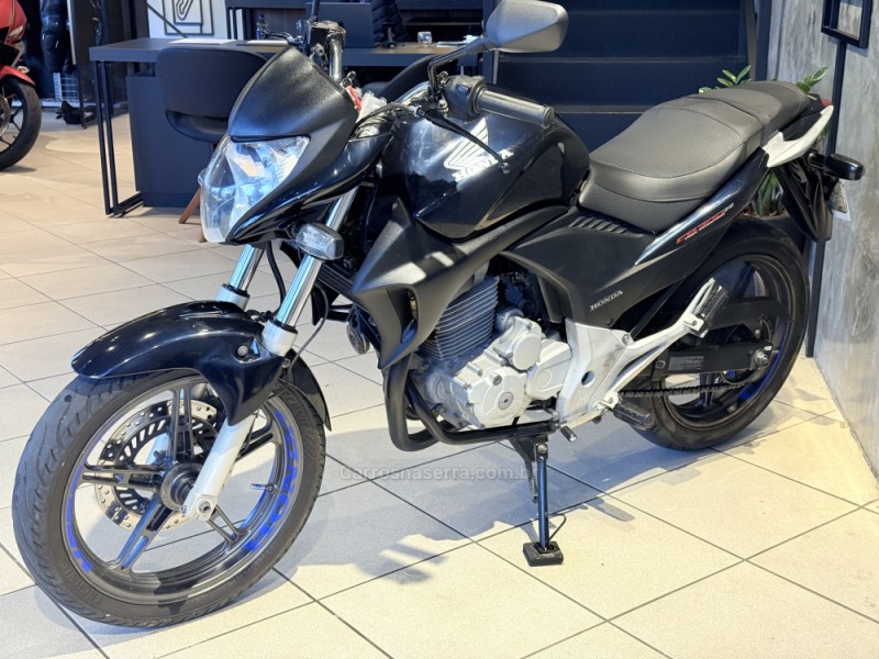 CB 300R  - 2012 - CAXIAS DO SUL
