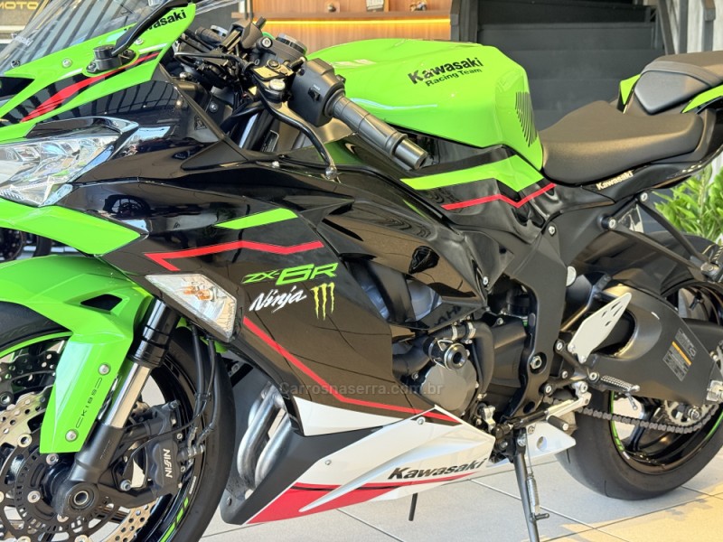 NINJA ZX-6R 636  - 2023 - CAXIAS DO SUL