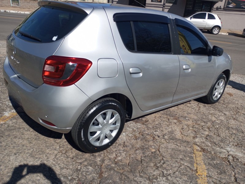 SANDERO 1.0 EXPRESSION 12V FLEX 4P MANUAL - 2018 - FARROUPILHA