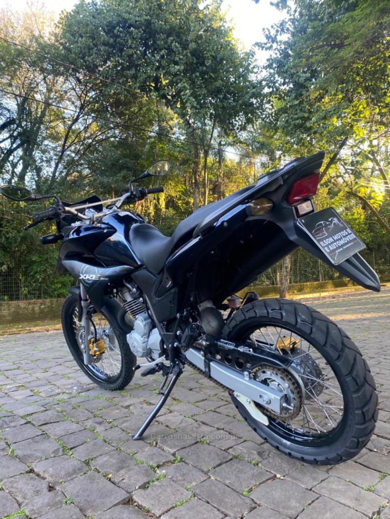 XRE 300  - 2012 - LAJEADO