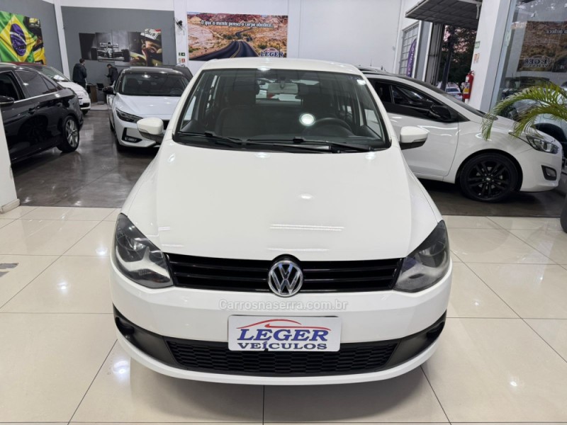 FOX 1.0 ITREND 8V FLEX 4P MANUAL - 2013 - SãO LEOPOLDO