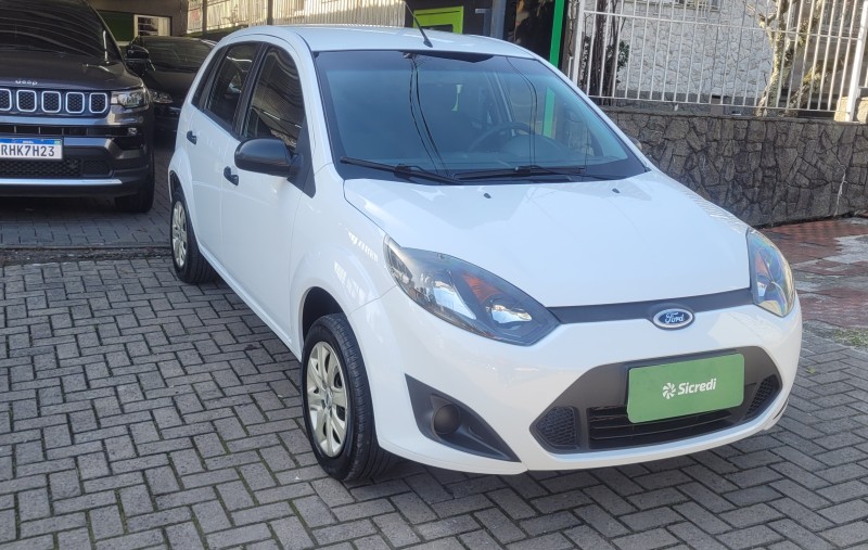 FIESTA 1.0 MPI 8V GASOLINA 4P MANUAL - 2011 - CAXIAS DO SUL