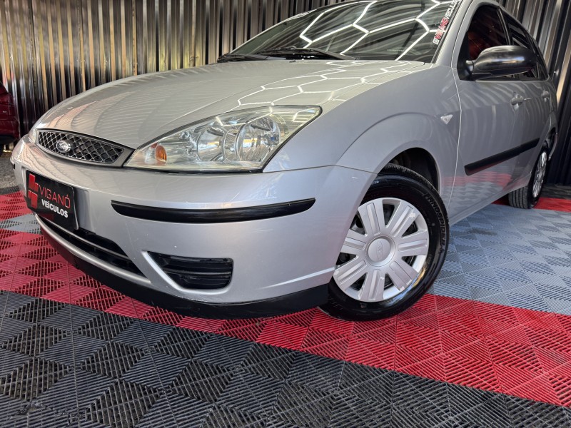 FOCUS 1.6 GLX 16V FLEX 4P MANUAL - 2009 - CAXIAS DO SUL