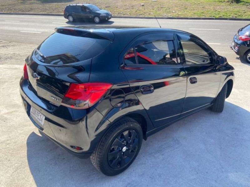 ONIX 1.4 MPFI LT 8V FLEX 4P MANUAL - 2013 - CAXIAS DO SUL