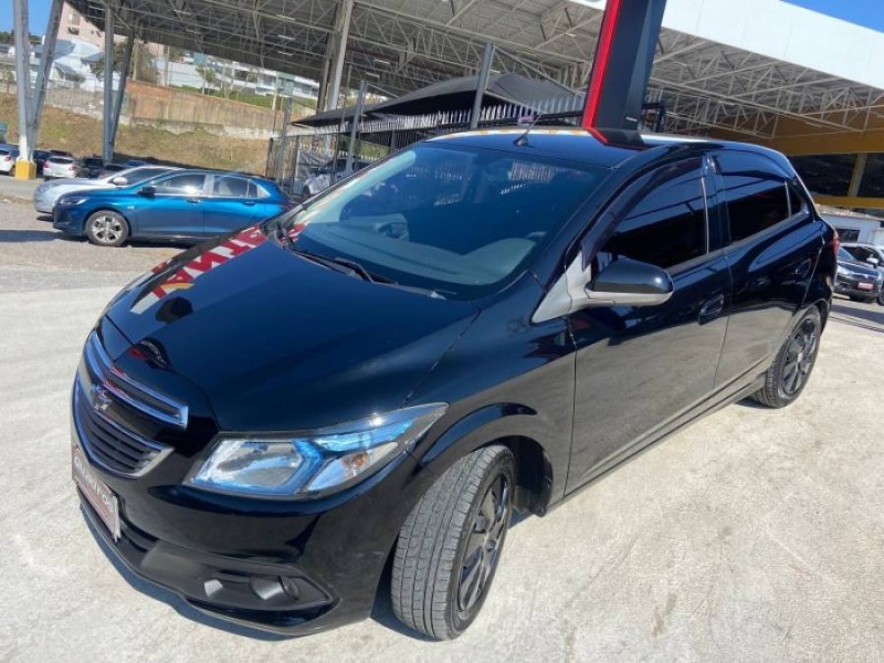 ONIX 1.4 MPFI LT 8V FLEX 4P MANUAL - 2013 - CAXIAS DO SUL