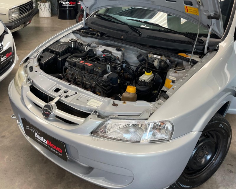 CELTA 1.4 MPFI SPIRIT 8V GASOLINA 2P MANUAL - 2005 - VACARIA