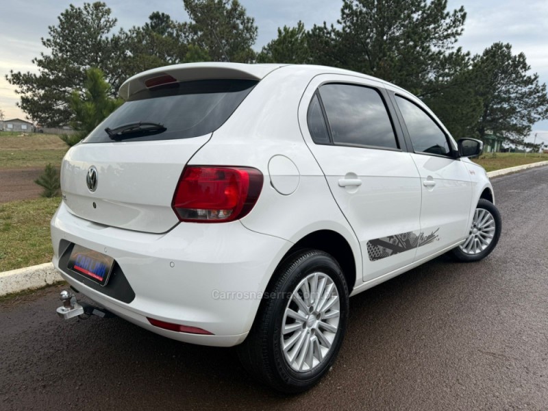 GOL 1.0 MI ROCK IN RIO 8V FLEX 4P MANUAL - 2016 - VACARIA