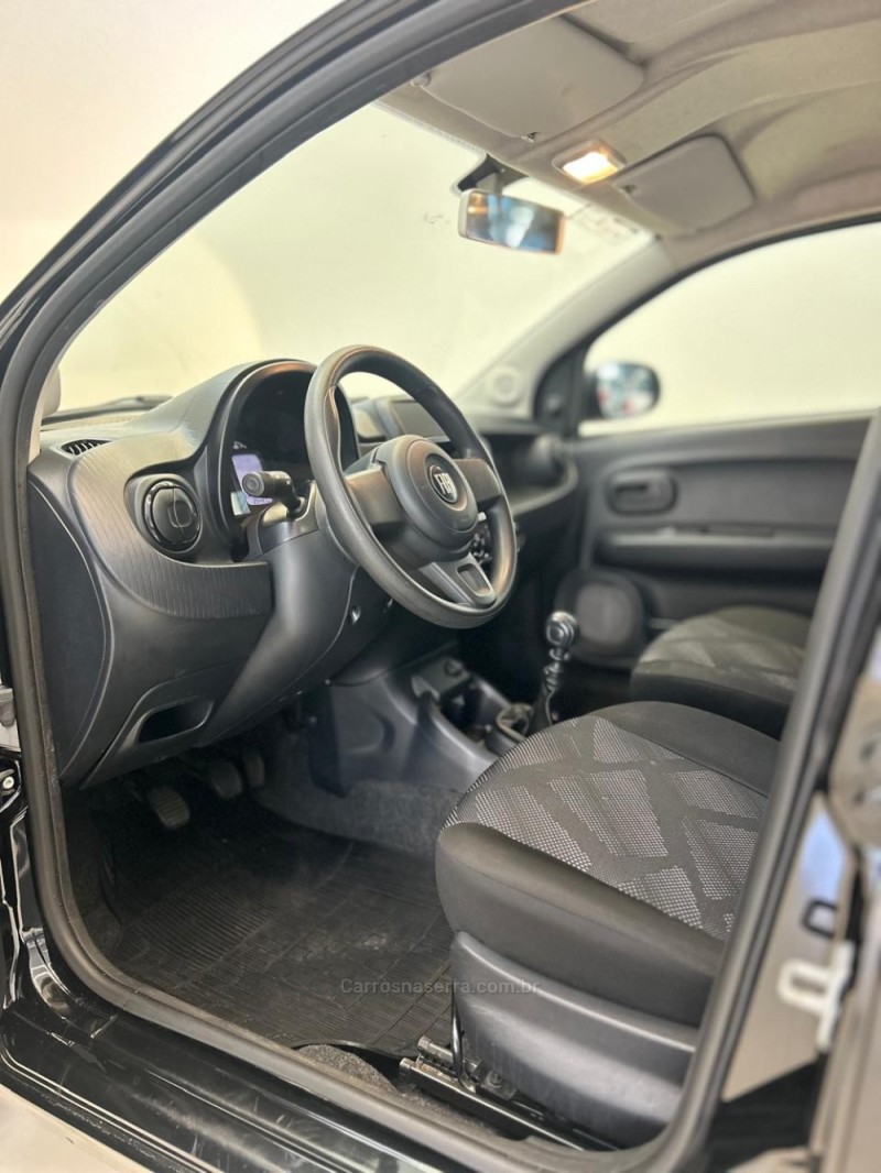 MOBI 1.0 8V EVO FLEX LIKE. MANUAL - 2024 - NOVO HAMBURGO