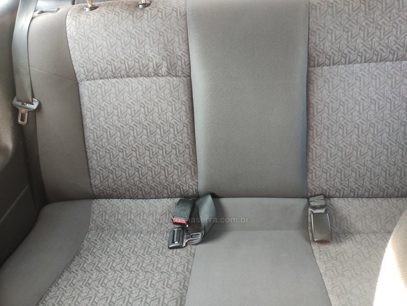 ASTRA 2.0 MPFI ADVANTAGE 8V FLEX 2P MANUAL - 2005 - SAPIRANGA