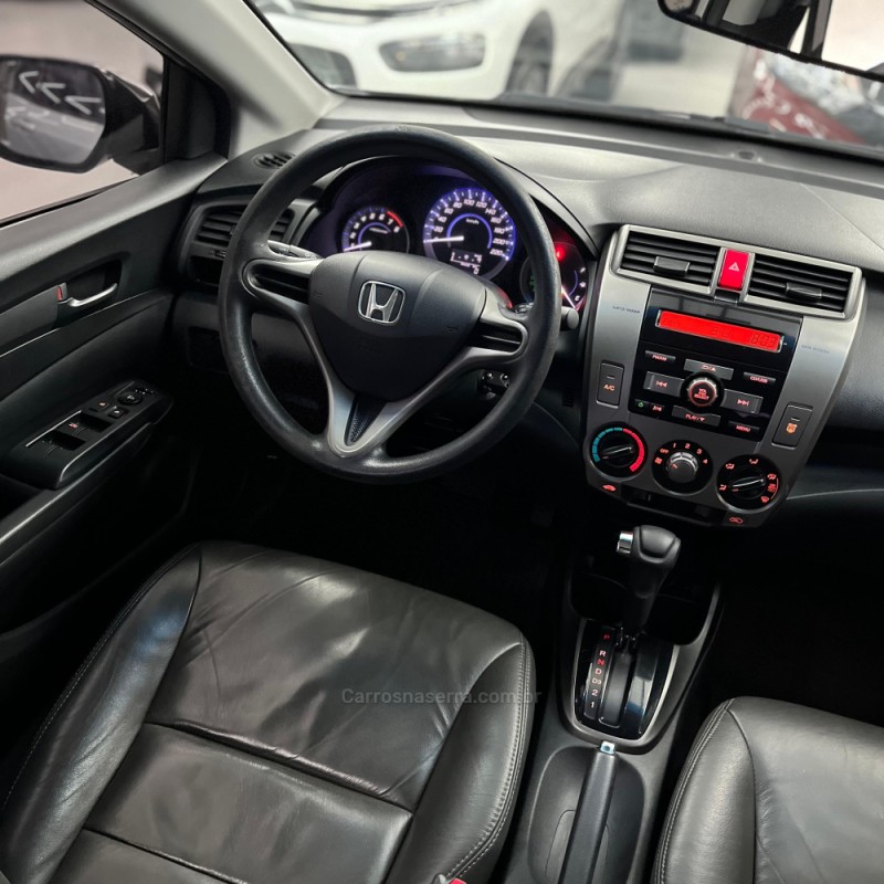 CITY 1.5 LX 16V FLEX 4P AUTOMÁTICO - 2013 - CANOAS