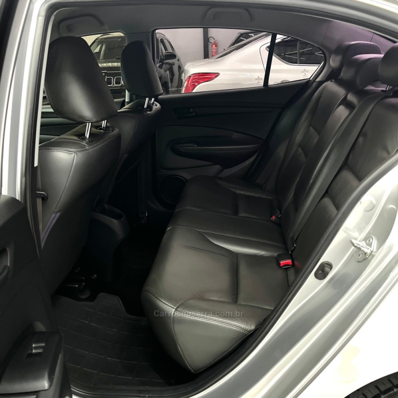 CITY 1.5 LX 16V FLEX 4P AUTOMÁTICO - 2013 - CANOAS