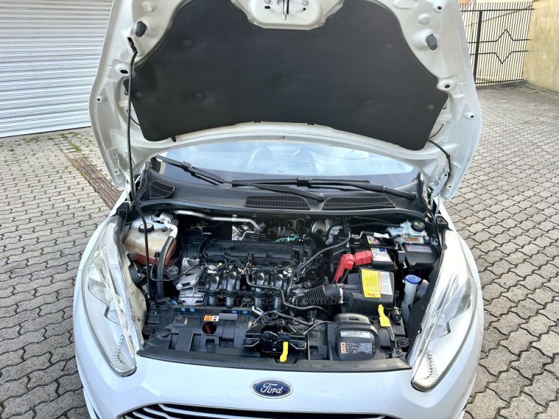 FIESTA 1.5 SE HATCH 16V FLEX 4P MANUAL - 2014 - CAXIAS DO SUL