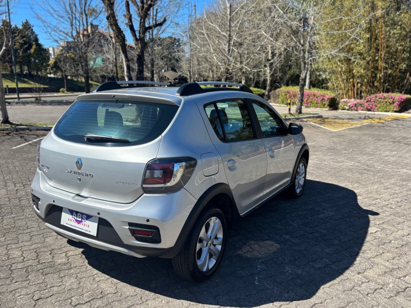 SANDERO 1.6 STEPWAY 16V DYNAMIQUE FLEX 4P MANUAL - 2019 - CAXIAS DO SUL