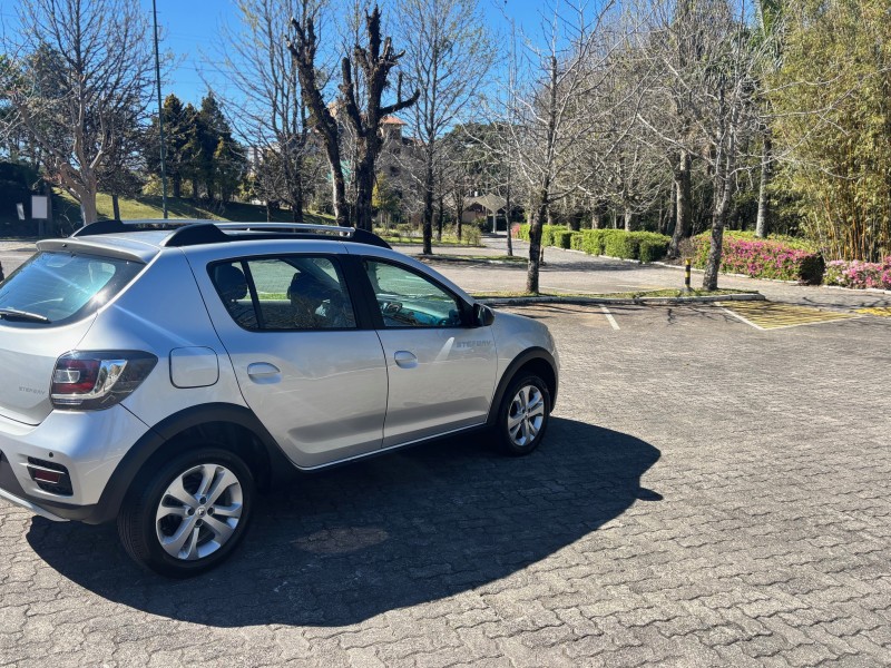 SANDERO 1.6 STEPWAY 16V DYNAMIQUE FLEX 4P MANUAL - 2019 - CAXIAS DO SUL