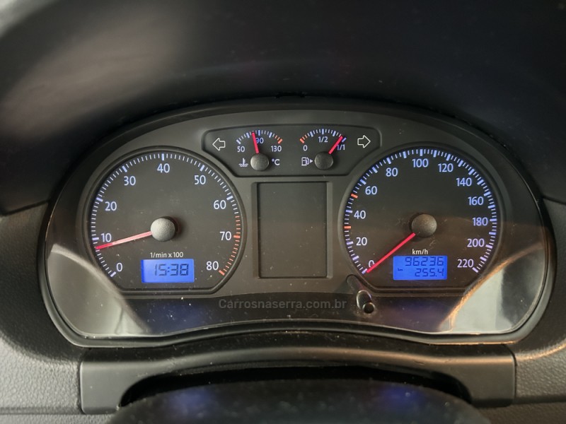 POLO 1.6 MI COMFORTLINE 8V FLEX 4P MANUAL - 2008 - NOVA PRATA