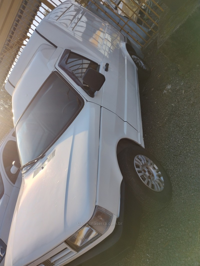 FIORINO 1.0 FURGÃO 8V GASOLINA 2P MANUAL - 1994 - SAPIRANGA