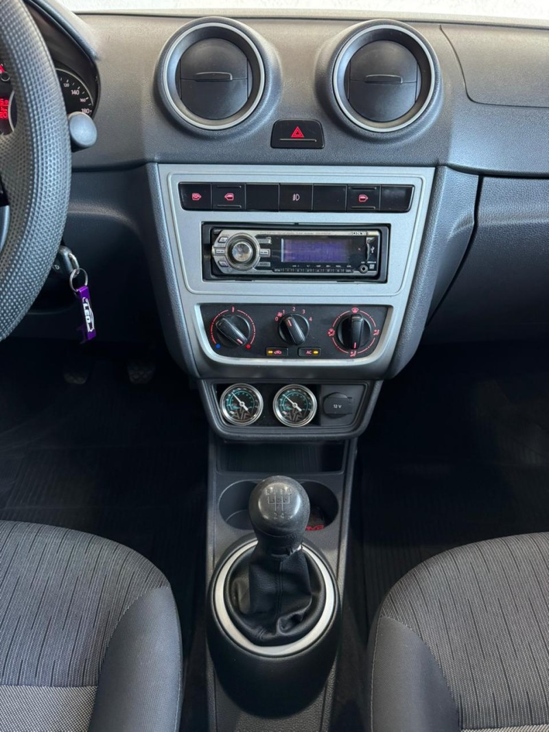 GOL 1.6 MI CITY 8V FLEX 4P MANUAL - 2014 - CAXIAS DO SUL