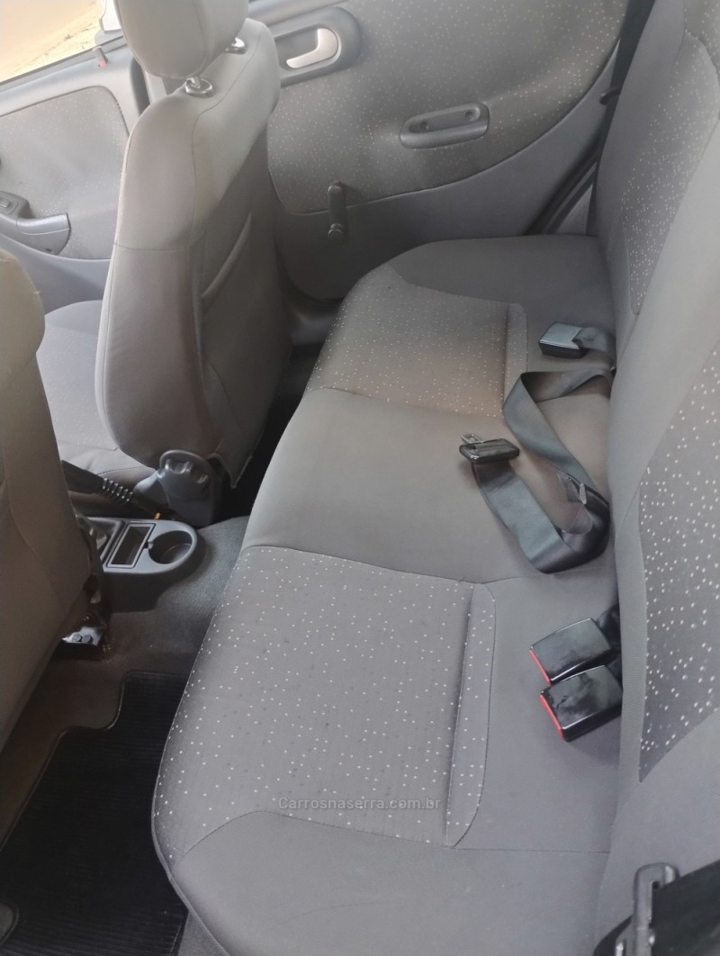 CORSA 1.4 MPFI PREMIUM 8V FLEX 4P MANUAL - 2012 - SAPIRANGA