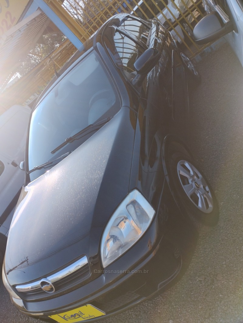 CORSA 1.4 MPFI PREMIUM 8V FLEX 4P MANUAL - 2012 - SAPIRANGA