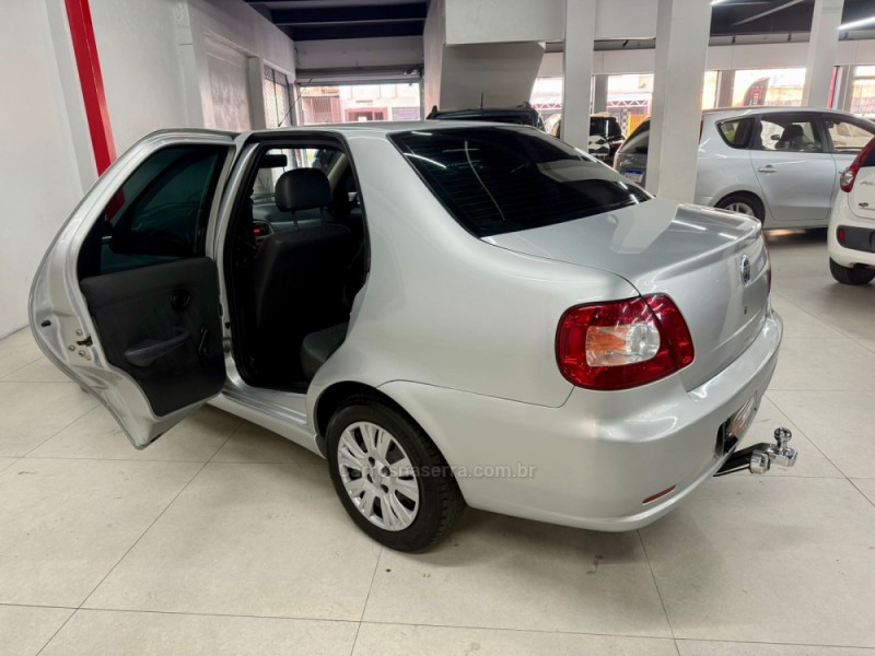 SIENA 1.0 MPI EL CELEBRATION 8V FLEX 4P MANUAL - 2007 - CAXIAS DO SUL