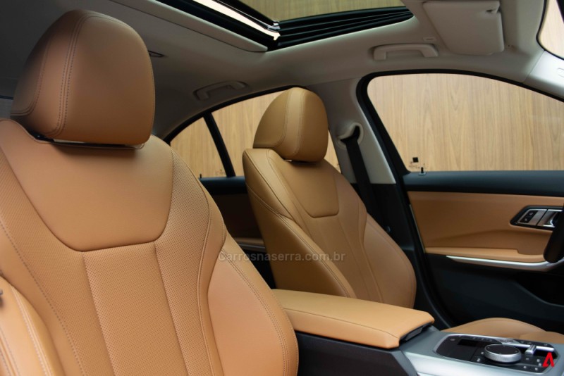 320I 2.0 SPORT GP 16V TURBO ACTIVE FLEX 4P AUTOMÁTICO - 2023 - GARIBALDI