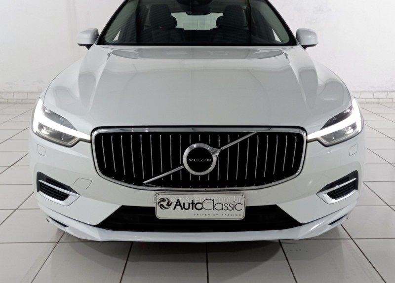 XC60 2.0 T8 INSCRIPTION 4P HYBRID AUTOMÁTICO - 2021 - PORTO ALEGRE