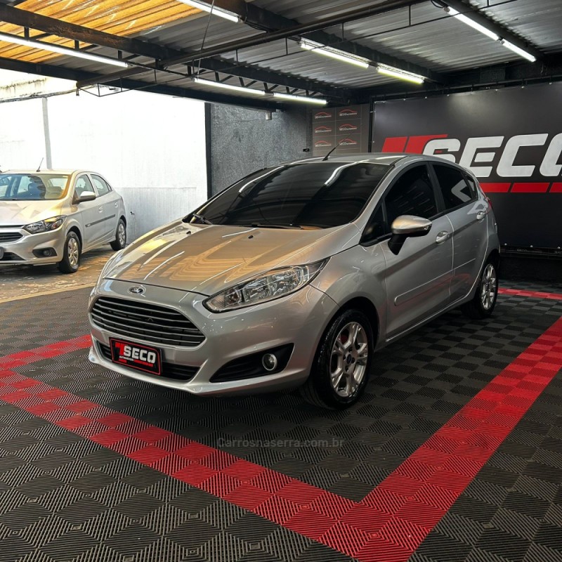 FIESTA 1.6 SE HATCH 16V FLEX 4P AUTOMÁTICO - 2014 - PASSO FUNDO
