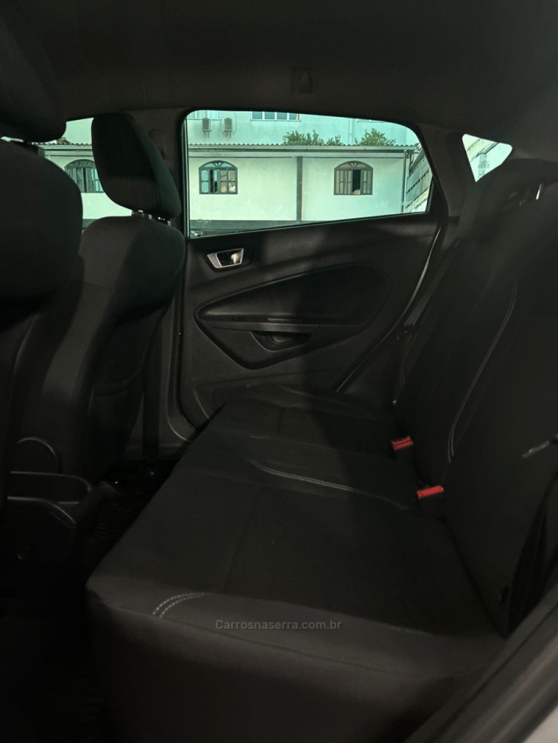 FIESTA 1.6 SE HATCH 16V FLEX 4P AUTOMÁTICO - 2014 - PASSO FUNDO