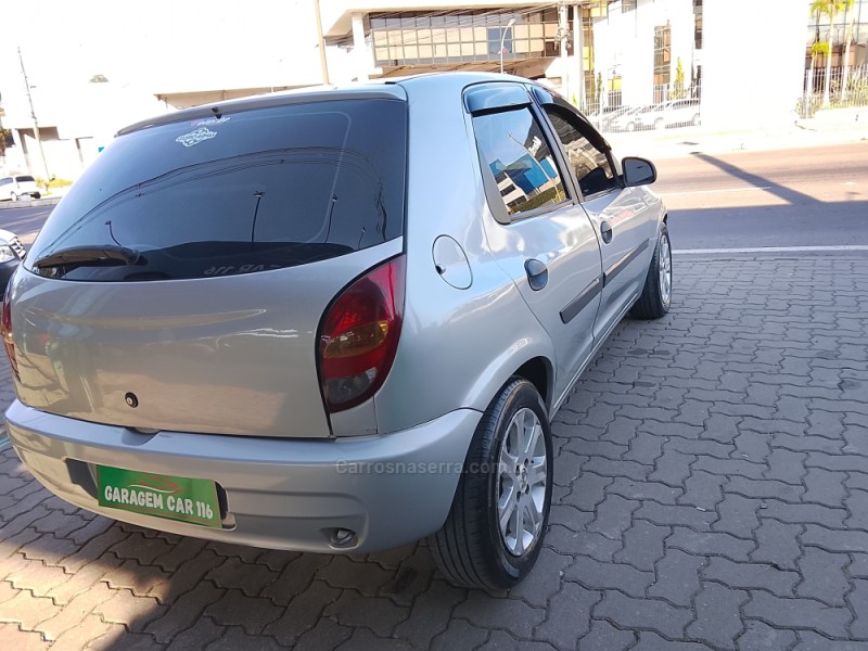 CELTA 1.4 MPFI SUPER 8V GASOLINA 4P MANUAL - 2003 - CAXIAS DO SUL