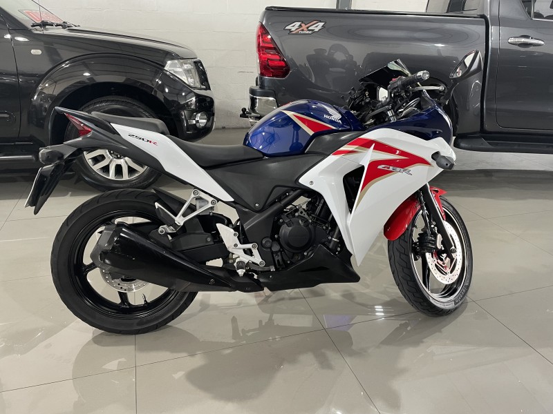 cbr 250r 2012 caxias do sul
