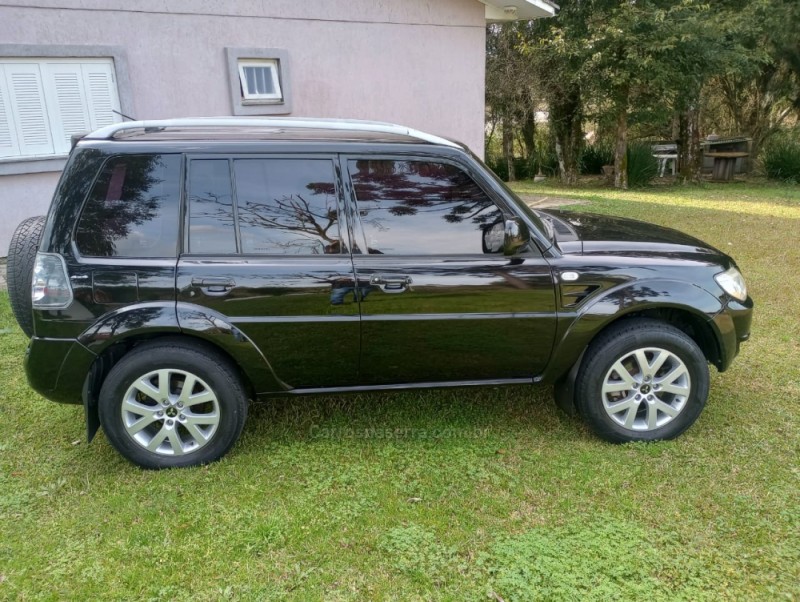 pajero tr4 2.0 4x4 16v 131cv gasolina 4p automatico 2011 bento goncalves
