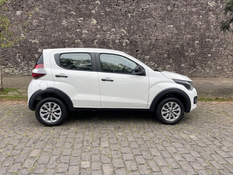 MOBI 1.0 6V FIREFLY FLEX LIKE MANUAL - 2023 - CAXIAS DO SUL