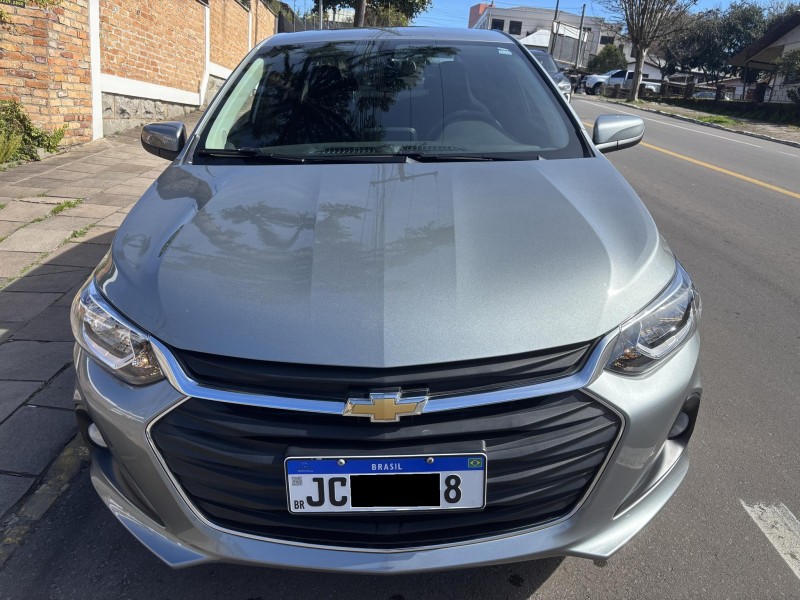 ONIX 1.0 SEDAN PLUS LT 12V FLEX 4P MANUAL - 2024 - FARROUPILHA