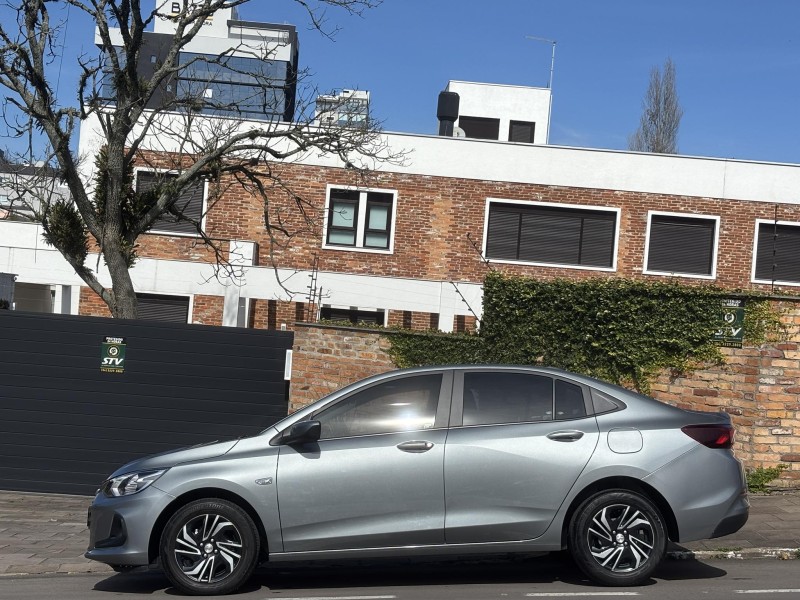 ONIX 1.0 SEDAN PLUS LT 12V FLEX 4P MANUAL - 2024 - FARROUPILHA