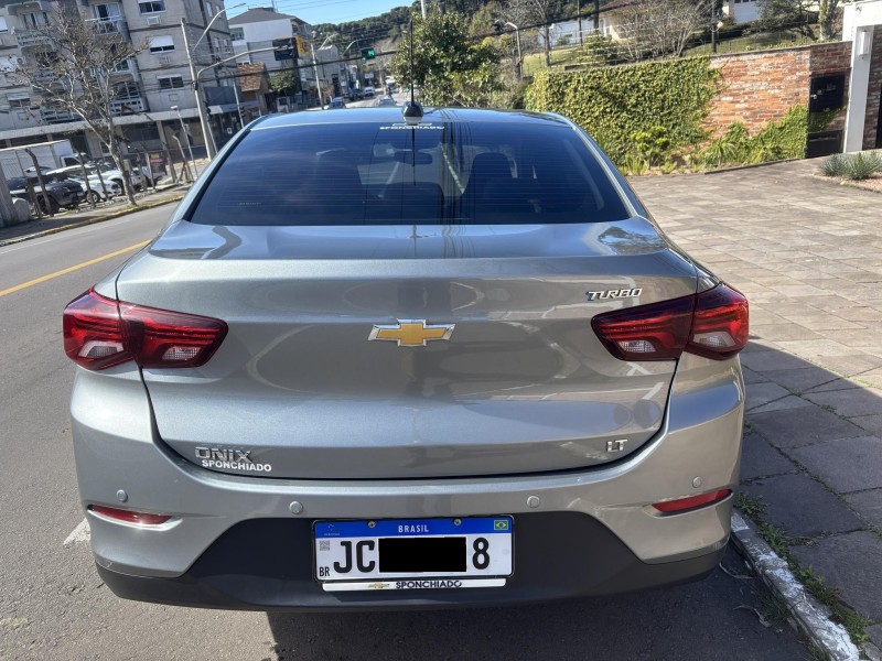 ONIX 1.0 SEDAN PLUS LT 12V FLEX 4P MANUAL - 2024 - FARROUPILHA