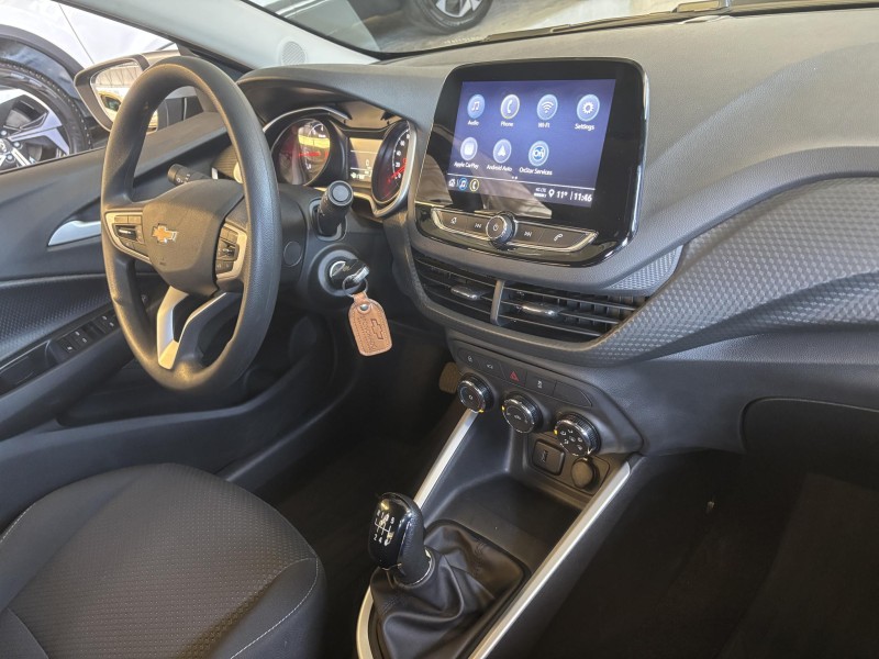 ONIX 1.0 SEDAN PLUS LT 12V FLEX 4P MANUAL - 2024 - FARROUPILHA