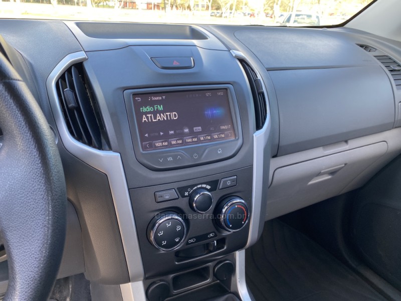 S10 2.4 MPFI ADVANTAGE 4X2 CD 8V FLEX 4P MANUAL - 2016 - BENTO GONçALVES