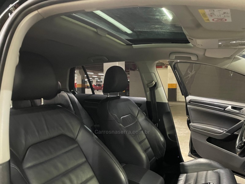 GOLF 1.4 TSI HIGHLINE 16V TOTAL FLEX 4P TIPTRONIC - 2016 - CAXIAS DO SUL