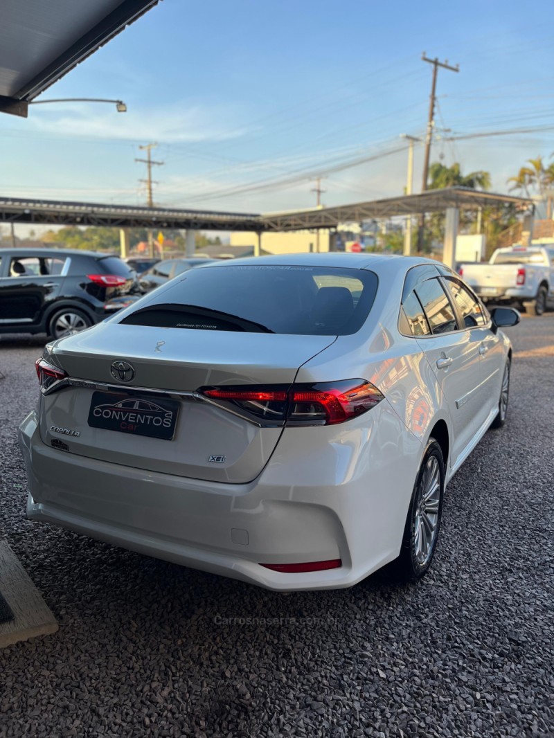COROLLA 2.0 XEI 16V FLEX 4P AUTOMÁTICO - 2020 - LAJEADO