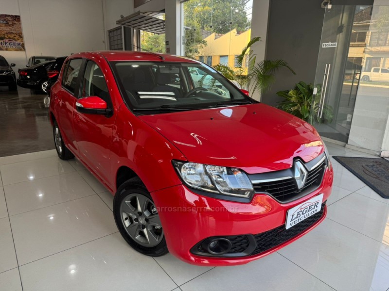 SANDERO 1.6 EXPRESSION 8V FLEX 4P MANUAL - 2017 - SãO LEOPOLDO