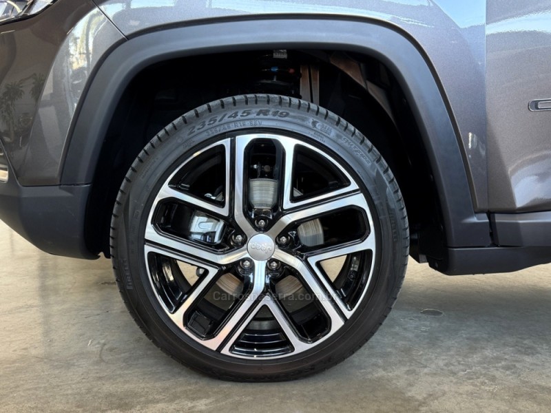 COMPASS 2.0 16V DIESEL LIMITED 4X4 AUTOMÁTICO - 2025 - BENTO GONçALVES