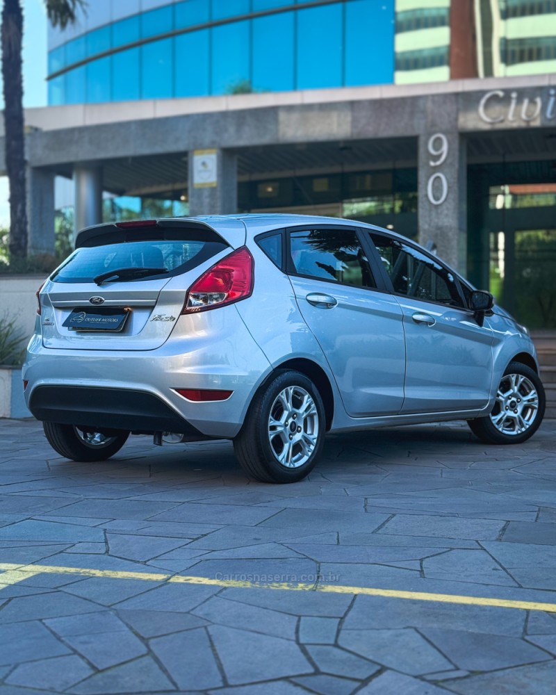 FIESTA 1.6 SE HATCH 16V FLEX 4P AUTOMÁTICO - 2015 - NOVO HAMBURGO