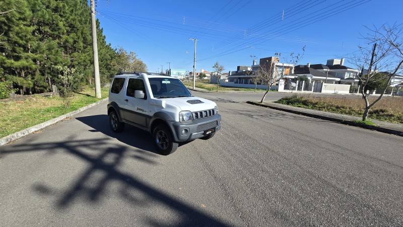 JIMNY 1.3 4ALL 4X4 16V GASOLINA 2P MANUAL - 2014 - BENTO GONçALVES